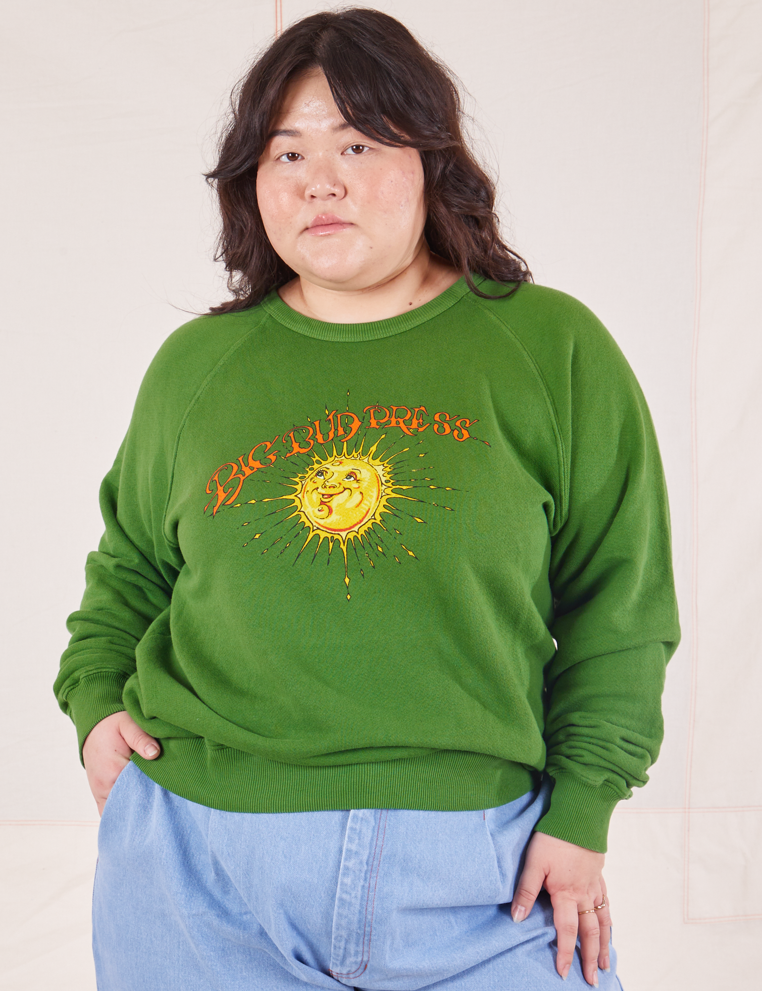 Ashely is 5&#39;7&quot; and wearing XL Bill Ogden&#39;s Sun Baby Crew in Lawn Green