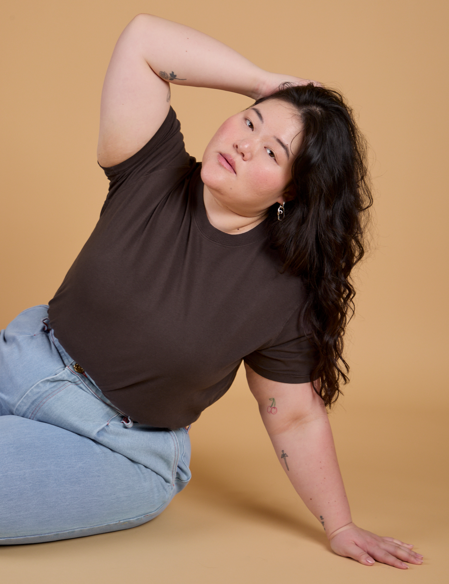 Ashley is wearing Organic Vintage Tee in Espresso Brown