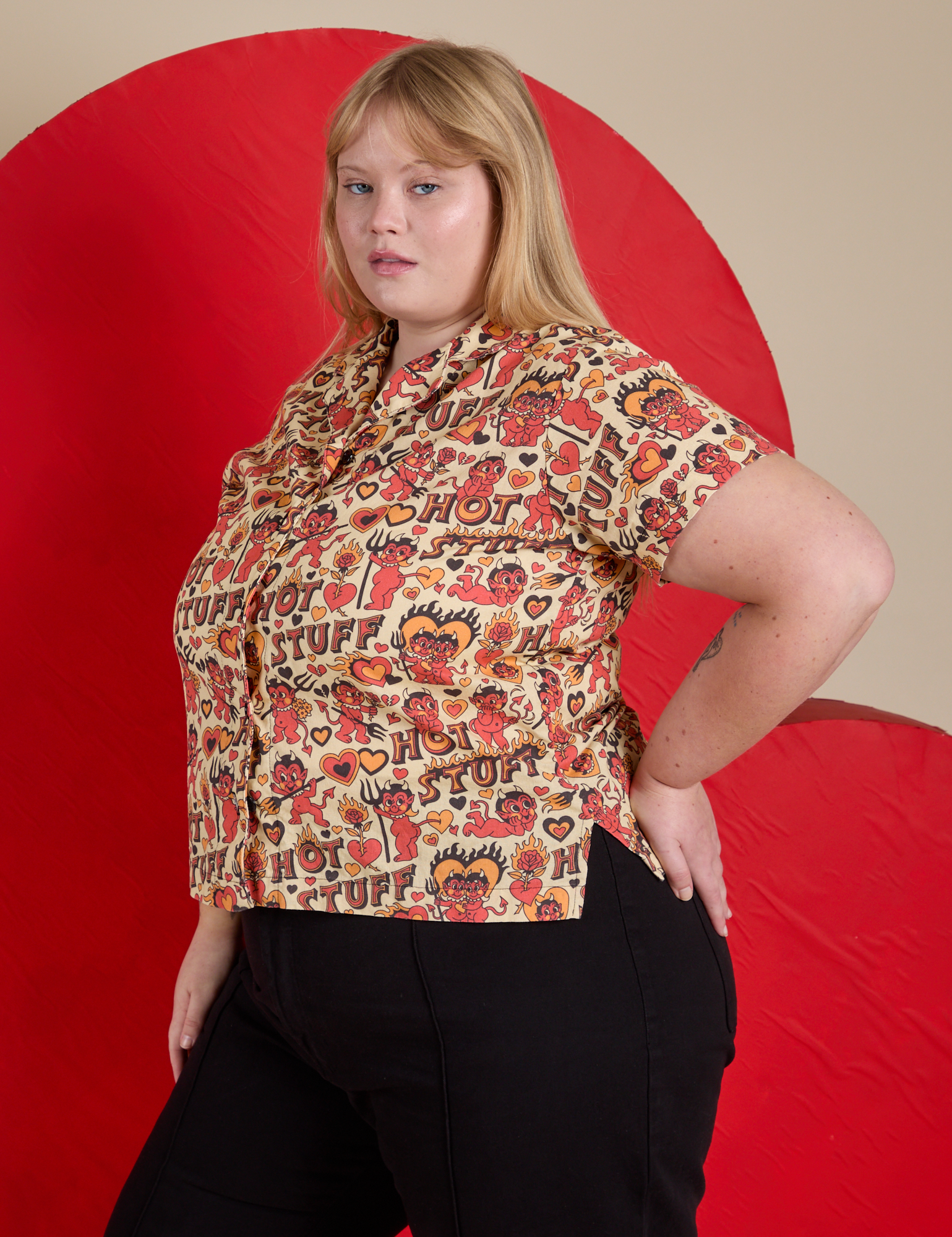 Angled front view of Hot Stuff Print Pantry Button-Up on Juliet