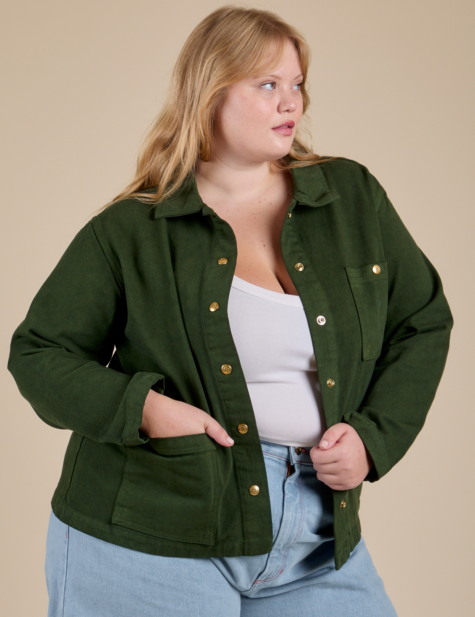 Denim Work Jacket in Evergreen worn by Juliet