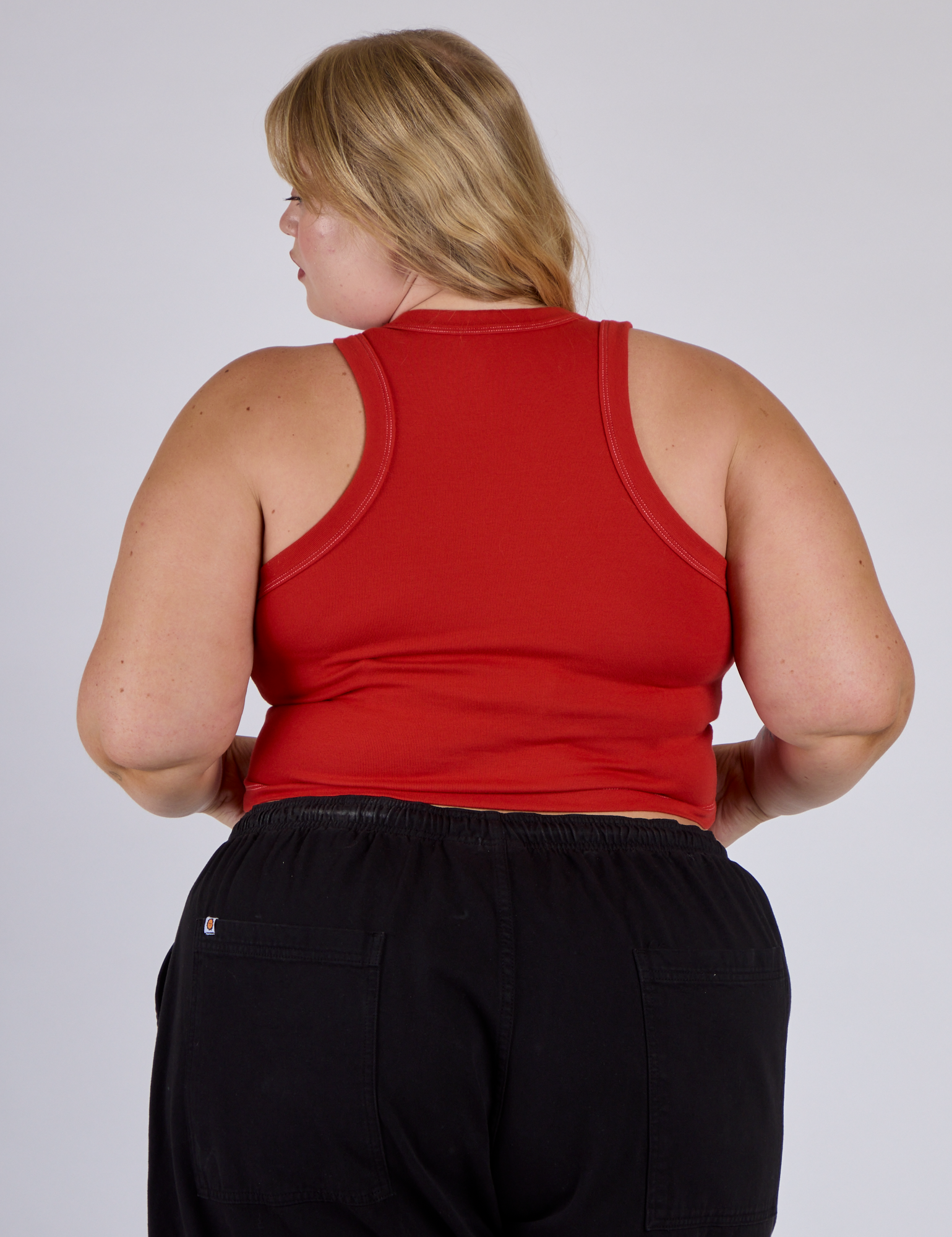 Back view of Mustang Red Porthole Tank on Juliet