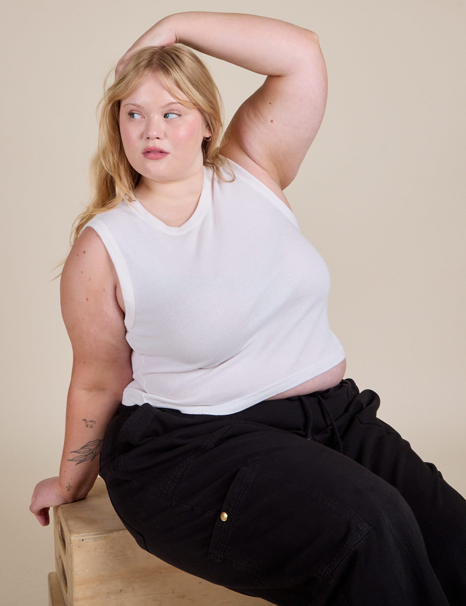 Muscle Tee - Vintage Tee White