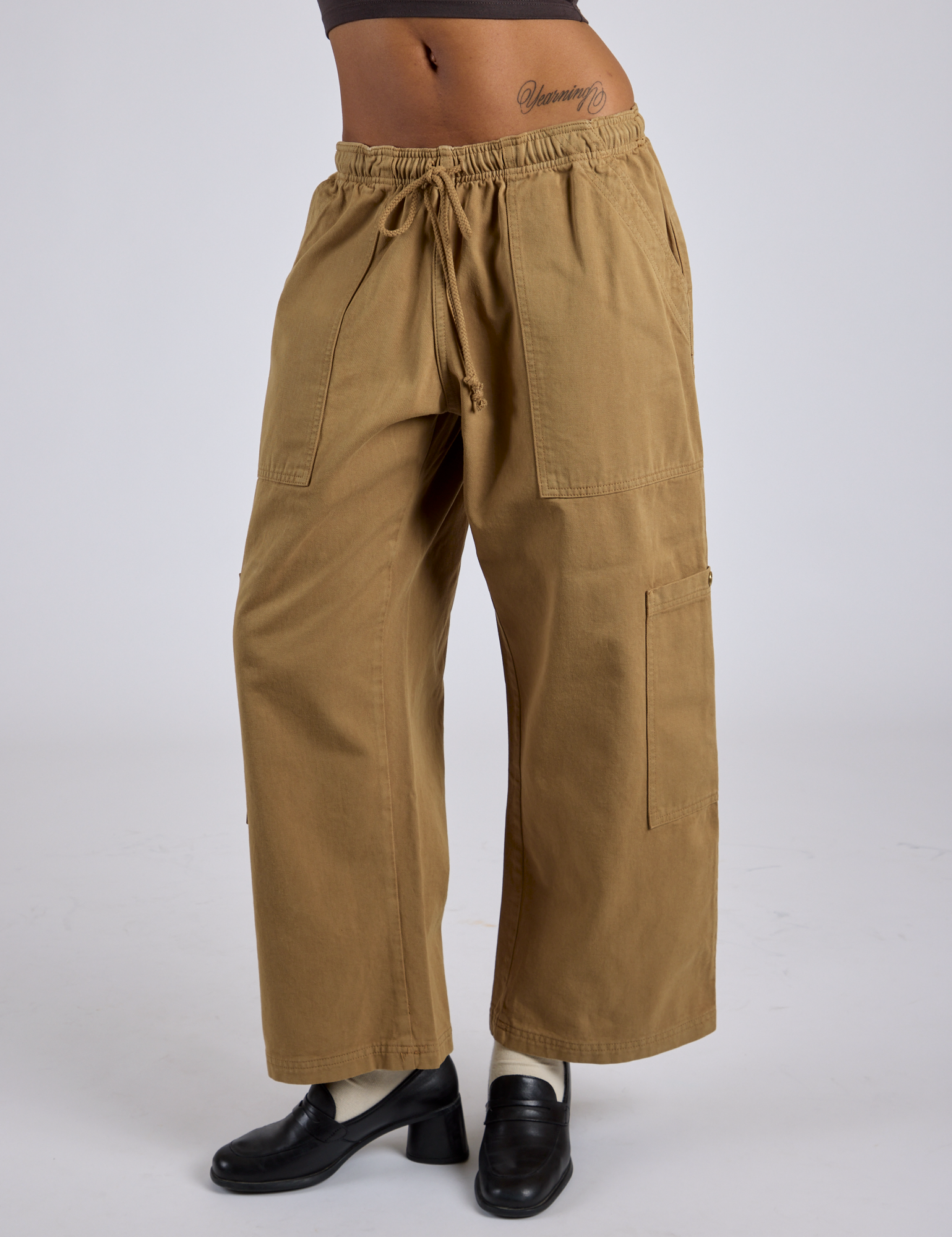 Drop Pocket Cargo Pants - Desert Brown
