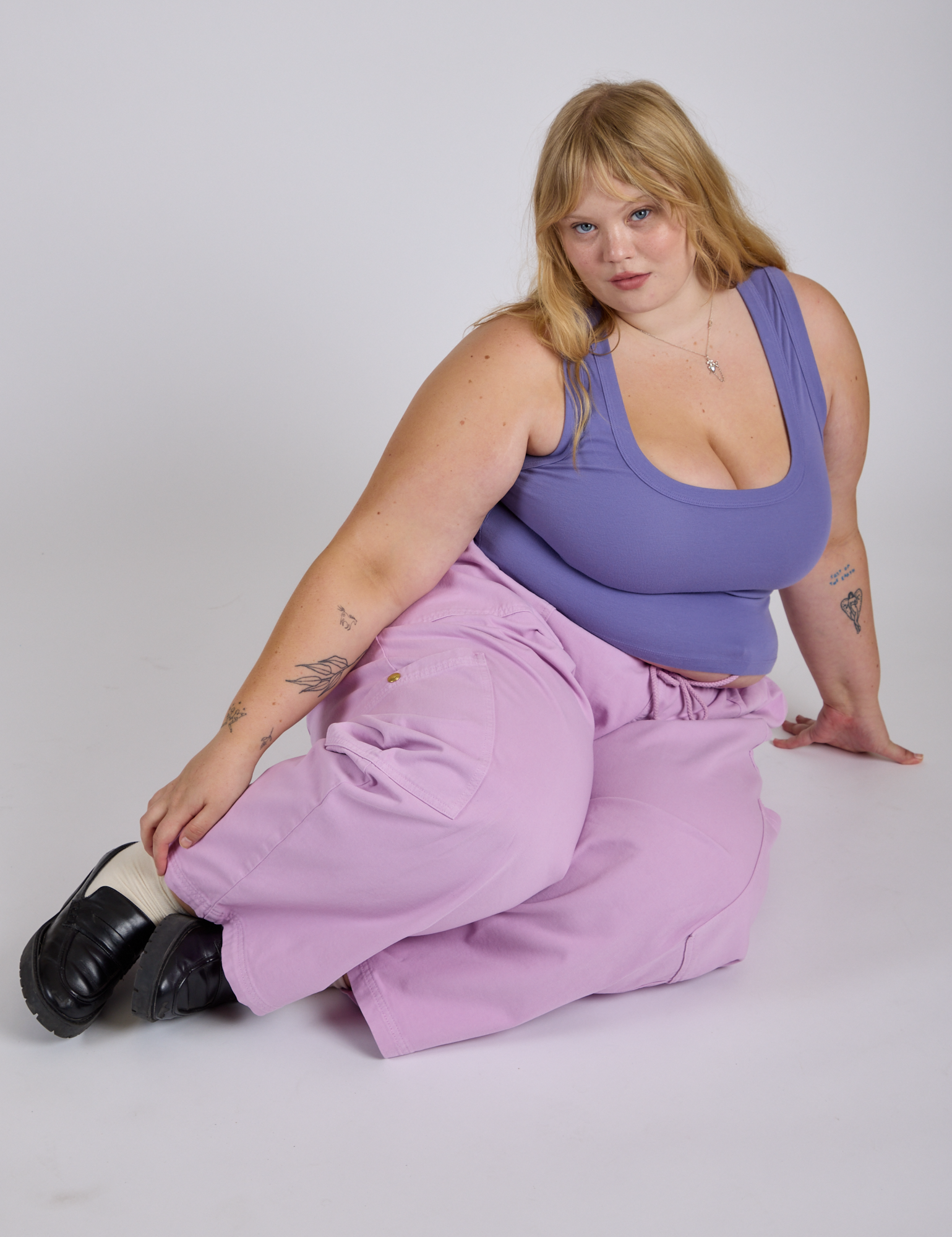 Drop Pocket Cargo Pants in Lilac Purple and faded grape Cropped Tank on Juliet