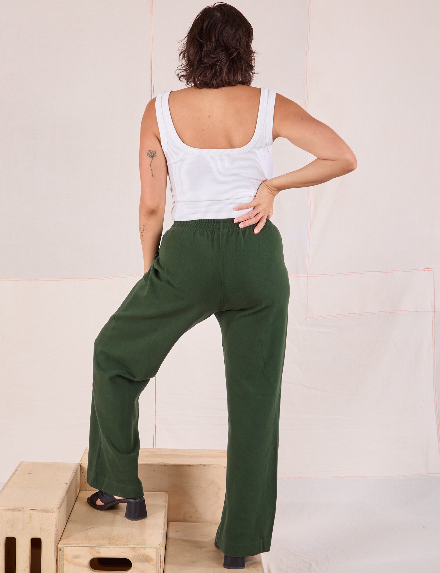 Easy Western Pants in Swamp Green back view on Tiara