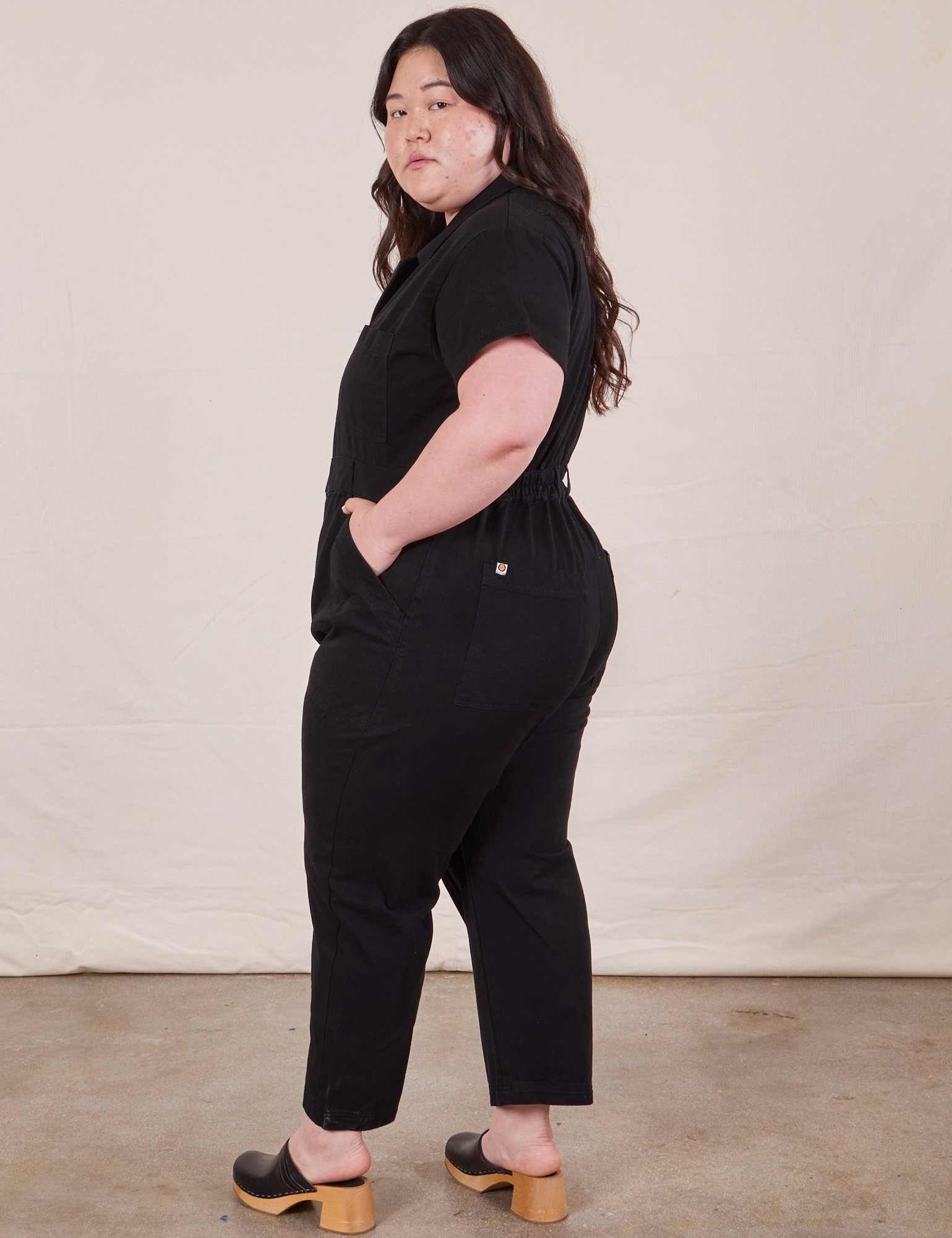 Petite Short Sleeve Jumpsuit Basic Black