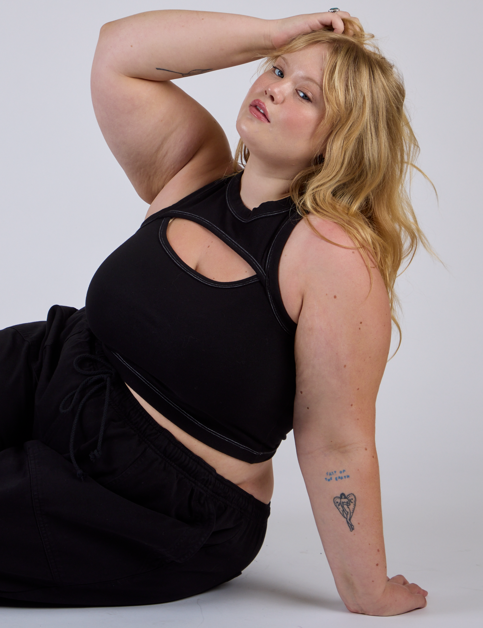 Porthole Tank - Basic Black – BIG BUD PRESS