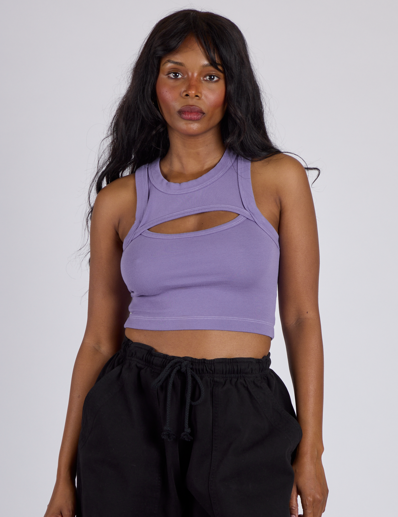 Kandia is 5’3” and wearing P Porthole Tank in Faded Grape