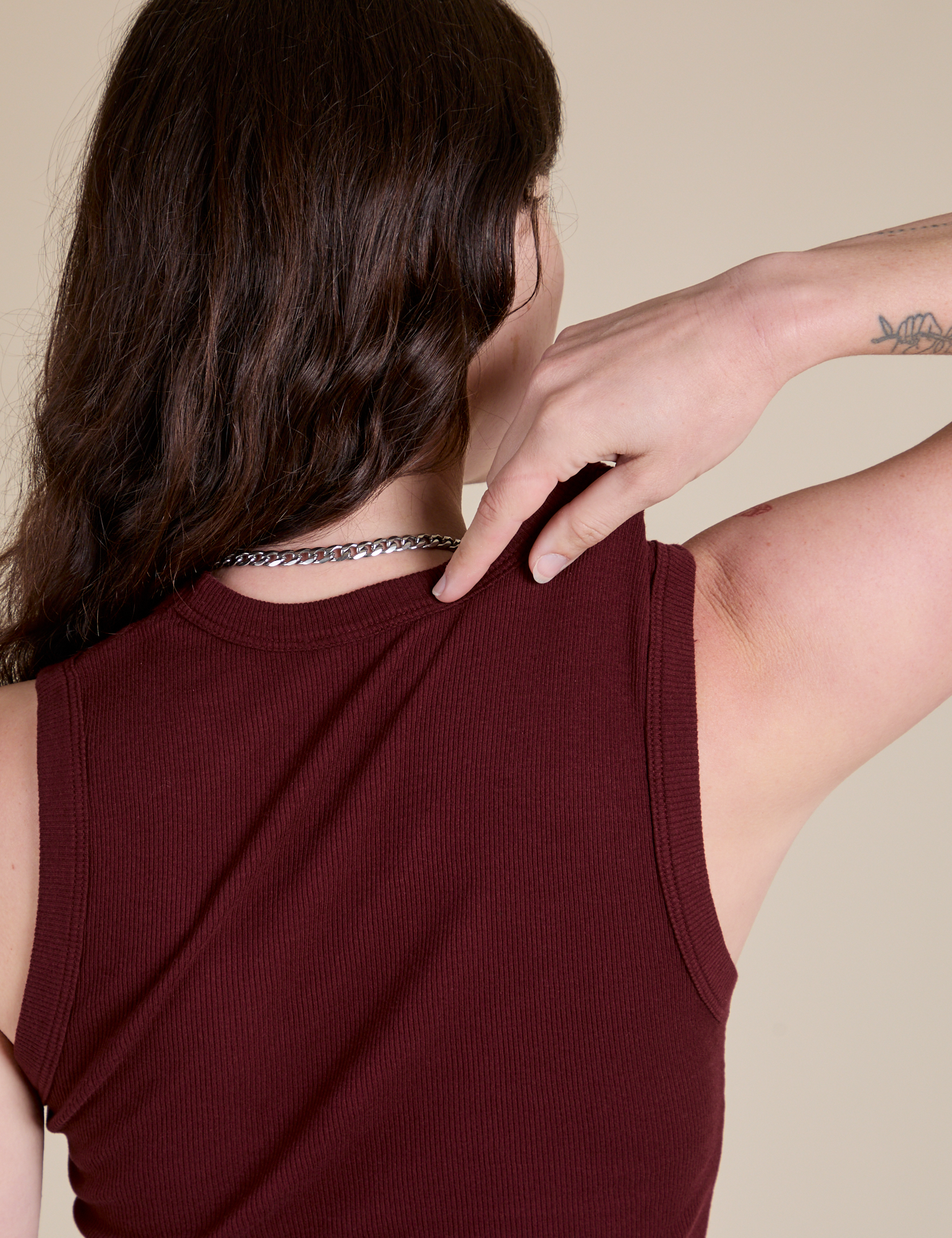 Muscle Tee in Red Wine  back view close up on Alex
