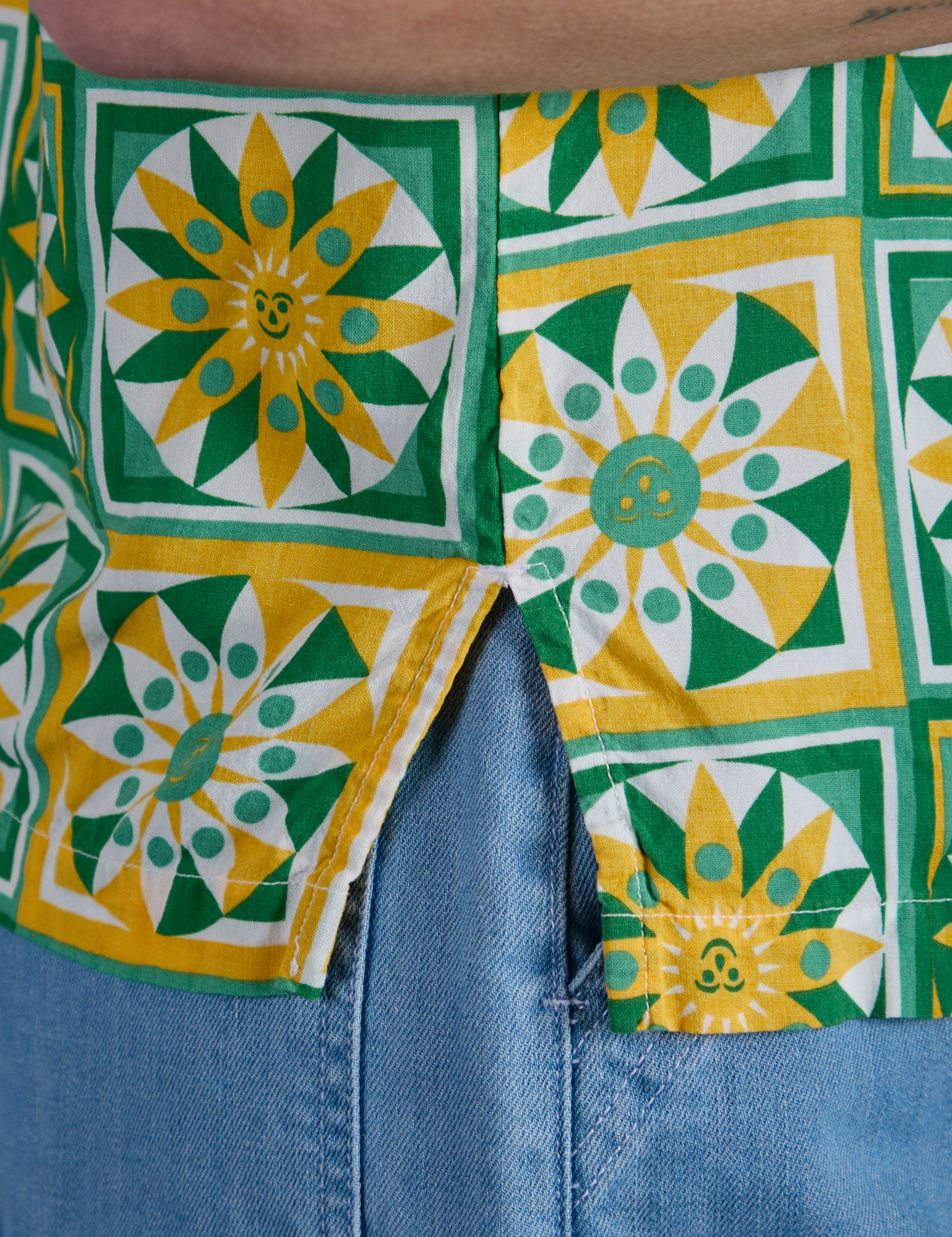 Spring Quilt Print Pantry Button-Up