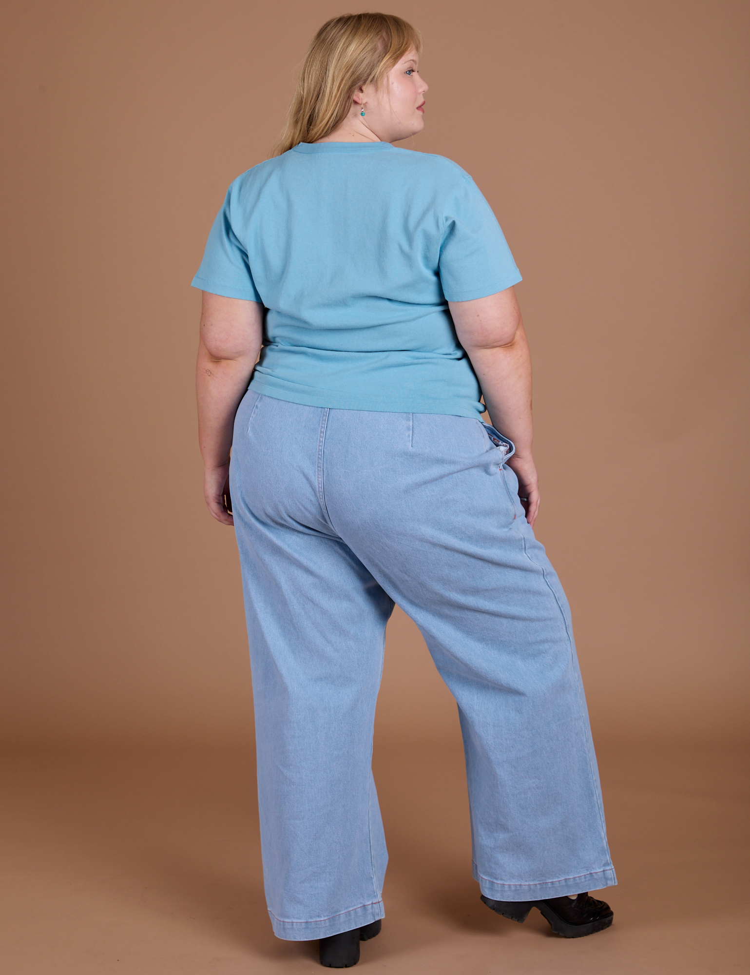 Burly Tee - Baby Blue