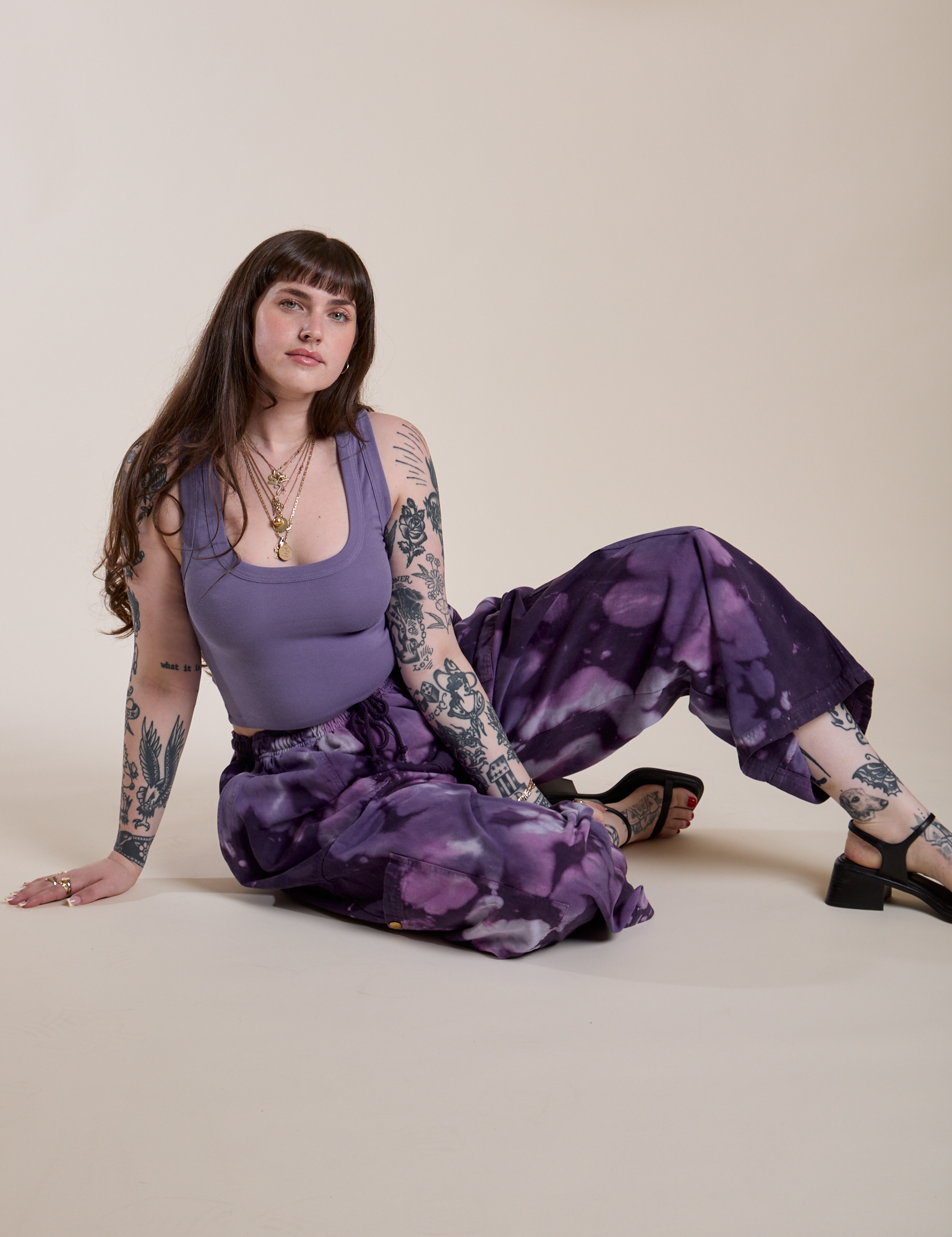 Magic Waters Drop Pocket Pants in Dark Lavender and Cropped Tank in Faded Grape on Sydney