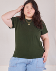 Ashley is 5'7" and wearing L Organic Vintage Tee in Swamp Green