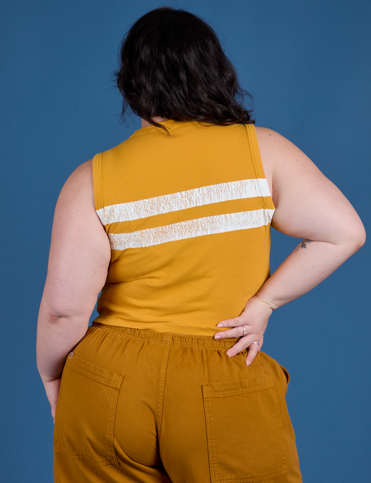 Painted Muscle Tee - Mustard Yellow