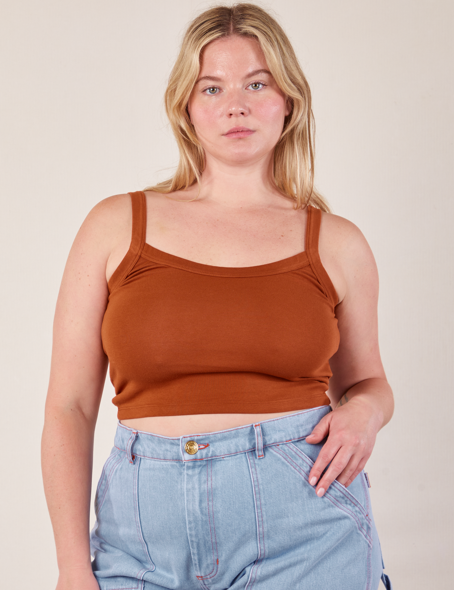 Lish is 5’8” and wearing M Cropped Cami in Burnt Terracotta