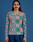 Anthony is 5’6” and wearing S Long Sleeve Baby Tee in Quilt Print