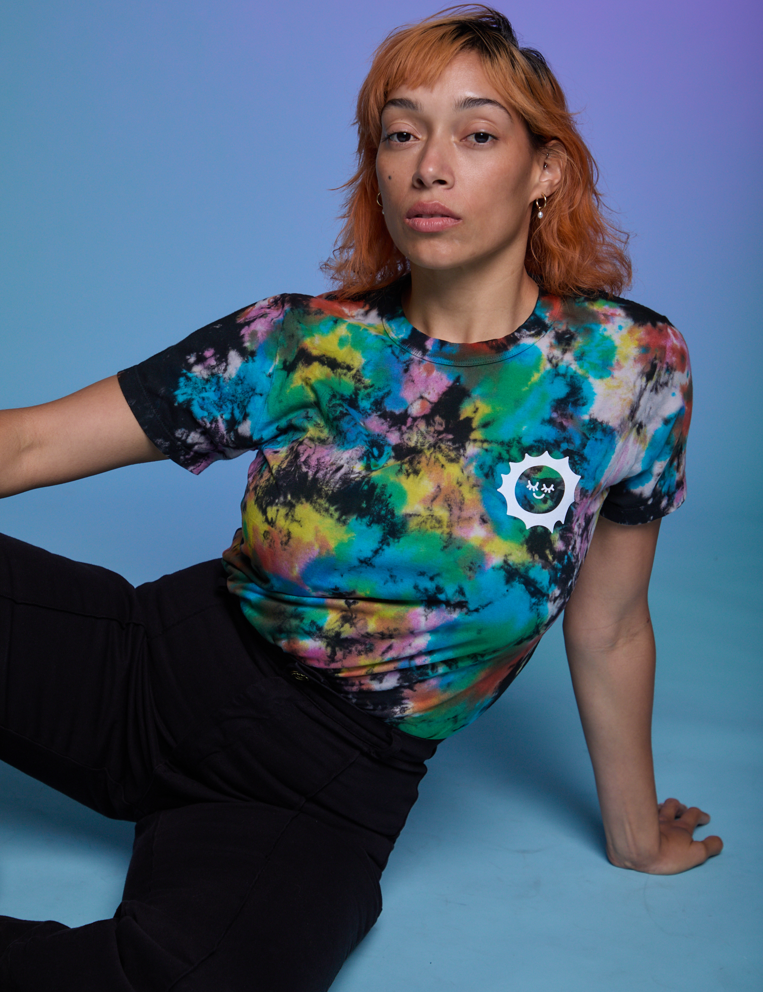 Classic Tee in Rainbow Magic Waters on Tiara