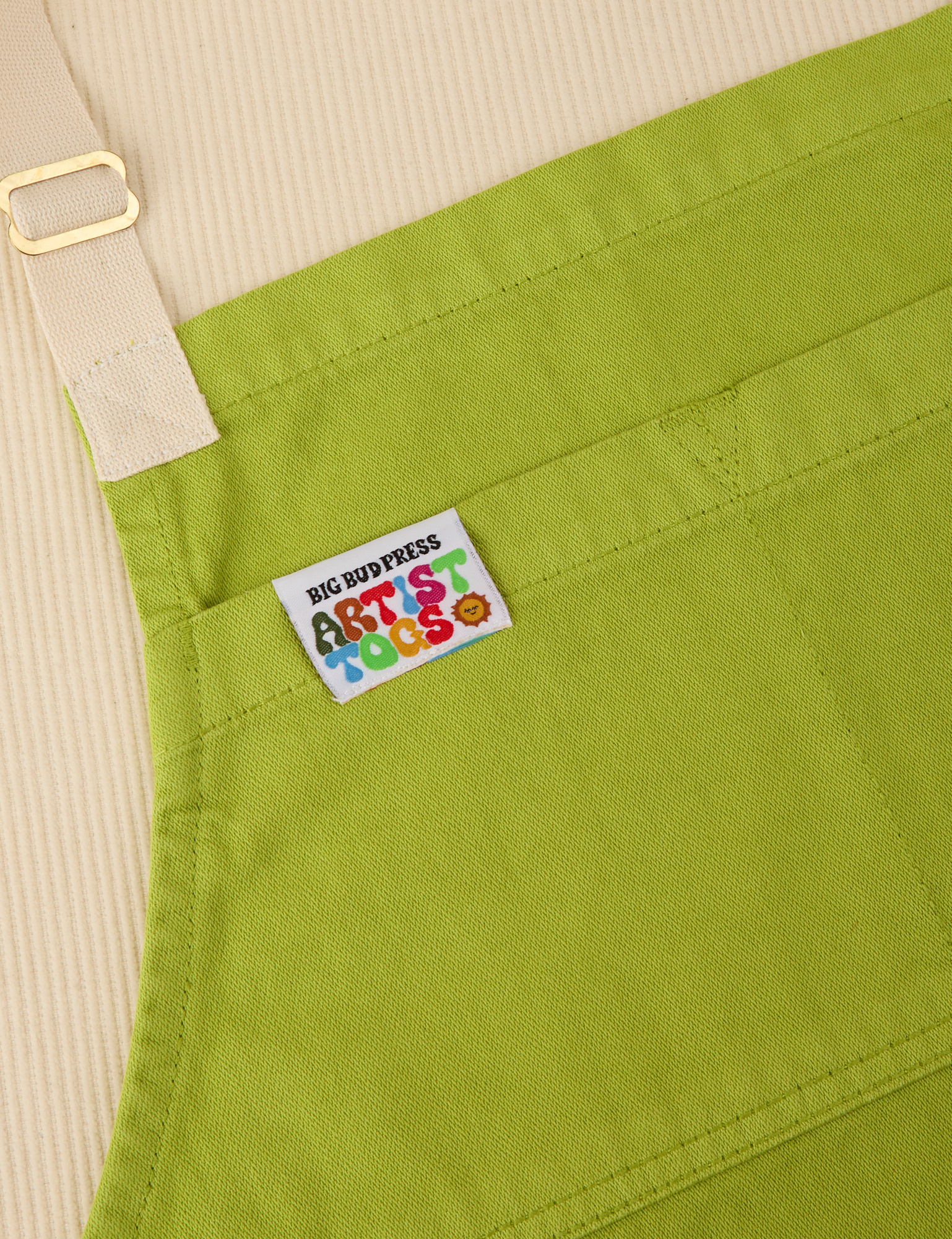 Full Denim Apron in Gross Green close up