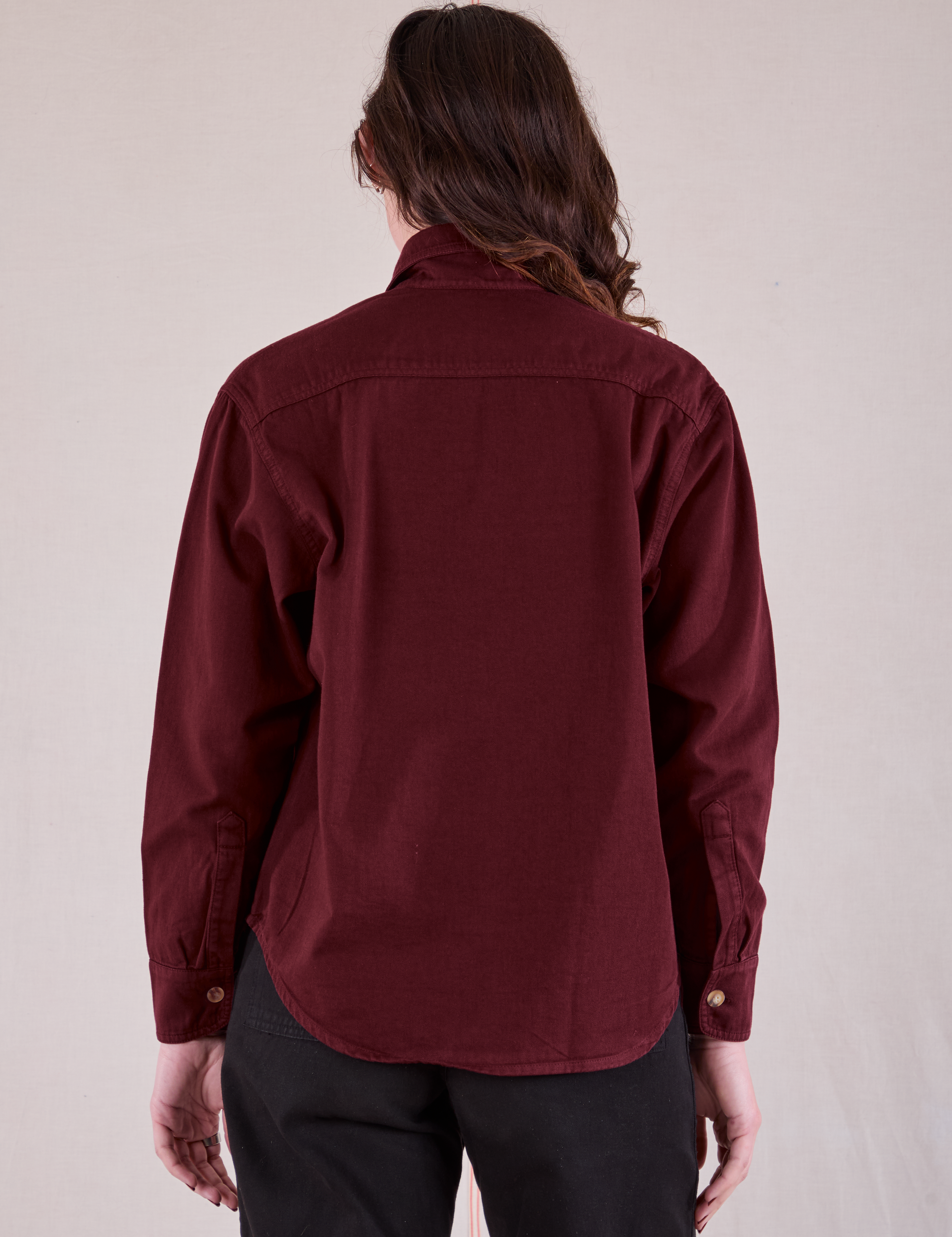 Cropped Overshirt in Red Wine back view on Alex