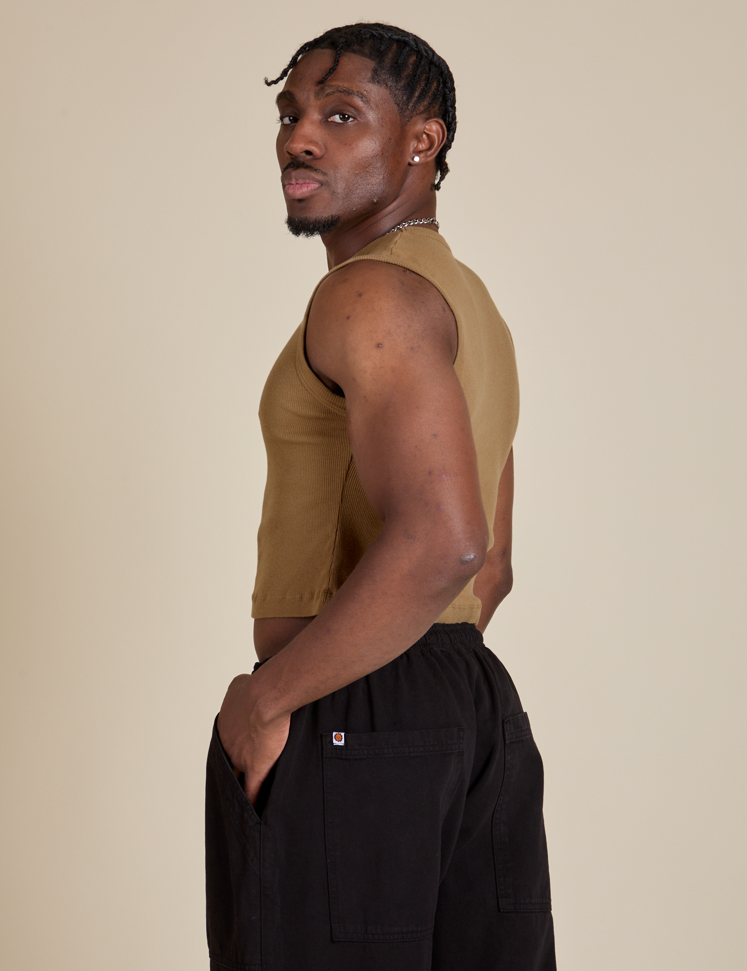 Muscle Tee in Desert Brown side view on Isaac