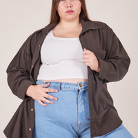 Marielena is wearing size 0XL Oversize Overshirt in Espresso Brown paired with vintage off-white Cropped Tank Top underneath