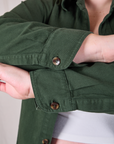 Twill Overshirt in Swamp Green cuff sleeve close up on Juliet