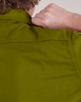 Cropped Overshirt in Summer Olive back shoulder close up on Quinn