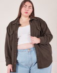 Marielena is 5'8" and wearing XL Flannel Overshirt in Espresso Brown