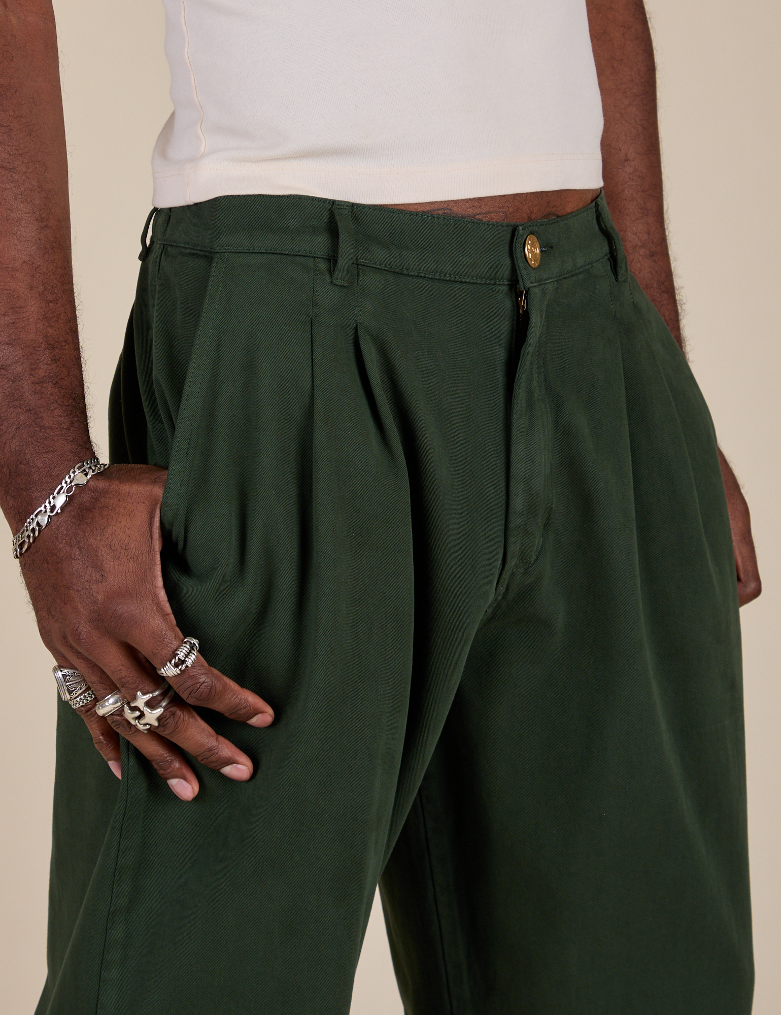Heavyweight Trousers in Swamp Green  front close up on Jerrod
