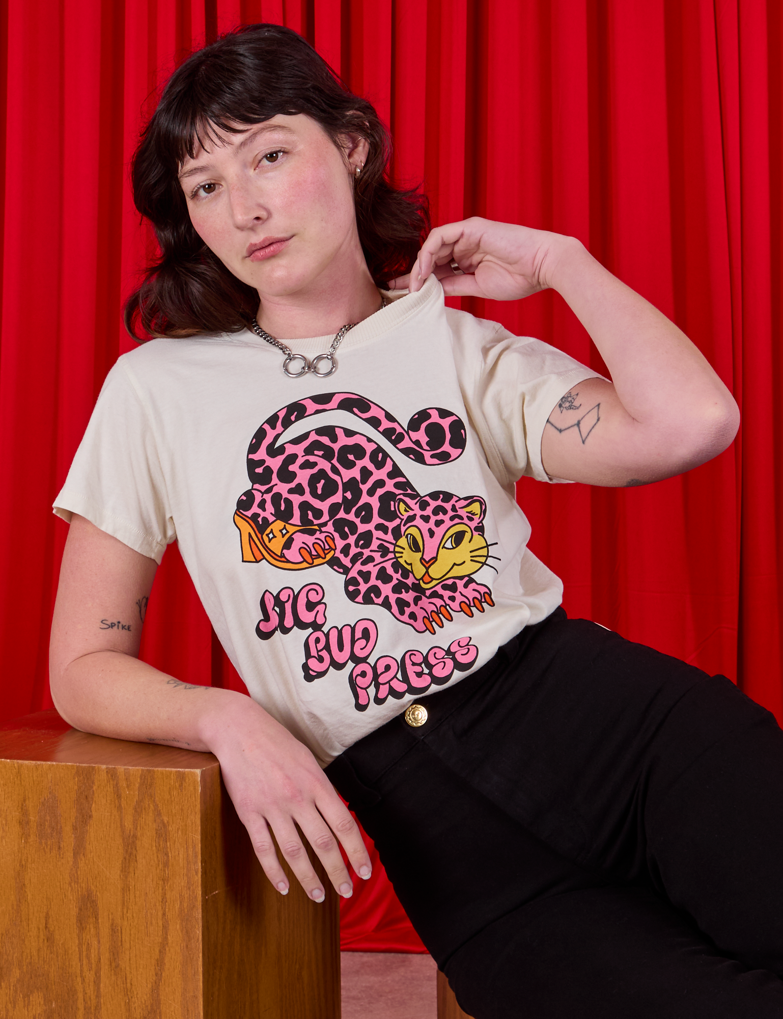 Cheetah Organic Tee worn by Alex