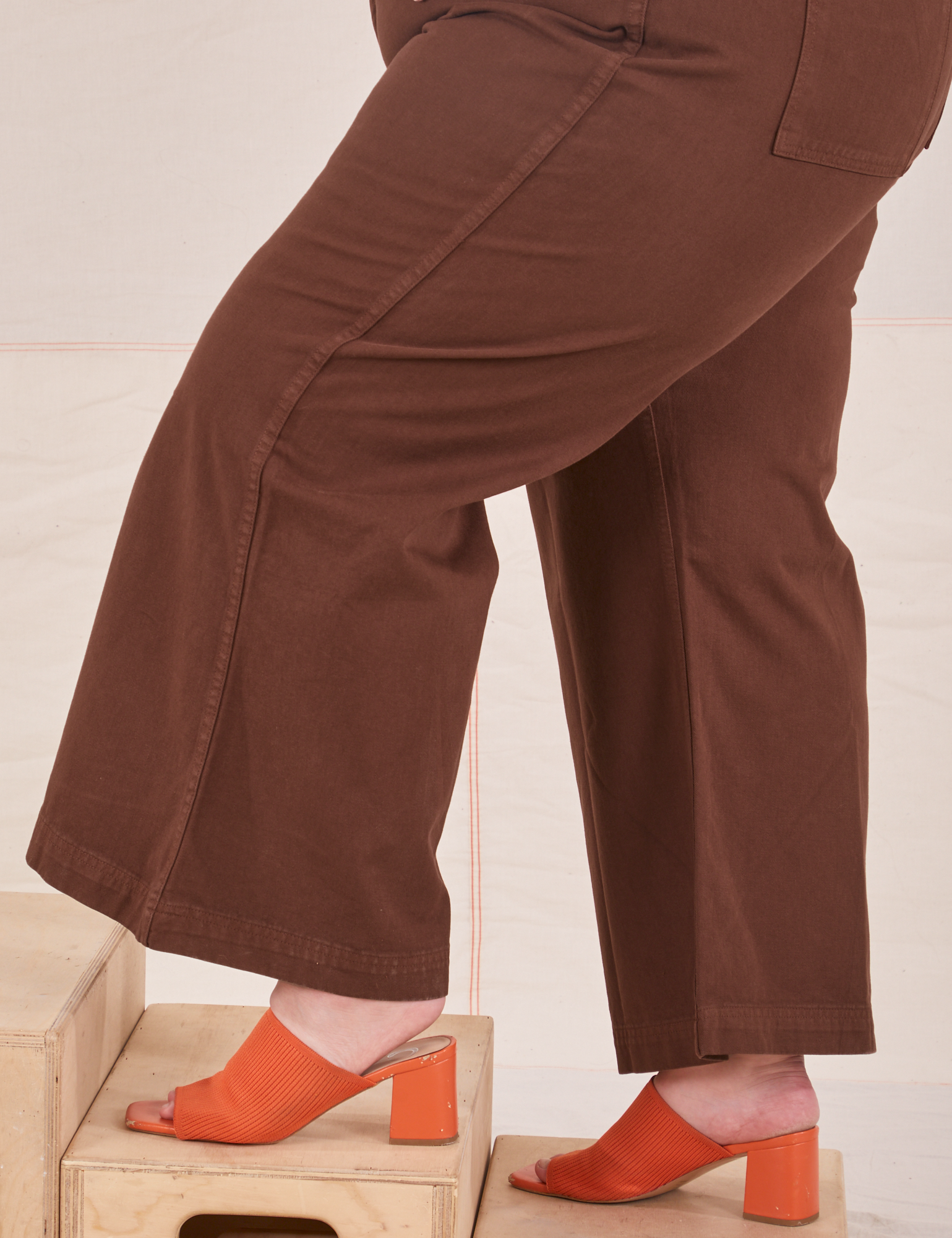 Bell Bottoms in Fudgesicle Brown pant leg side view on Marielena