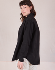 Twill Overshirt in Basic Black side view on Alex