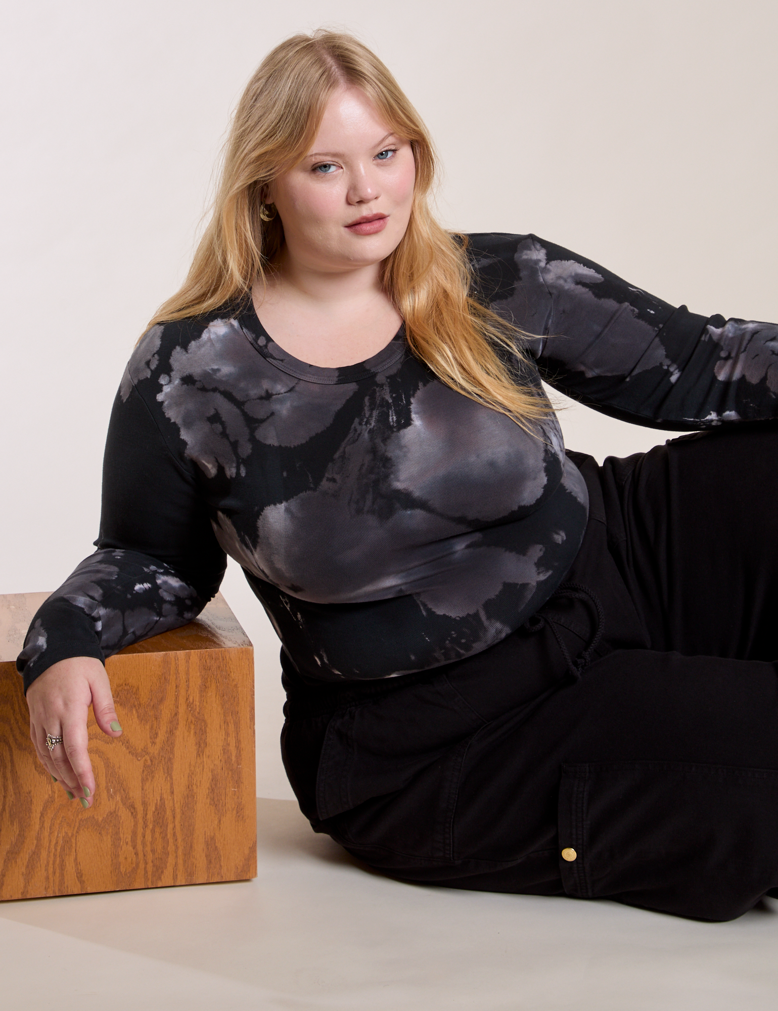 Long Sleeve Baby Tee in Ink Blot on Juliet