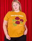 3 Roses Organic Tee on Juliet