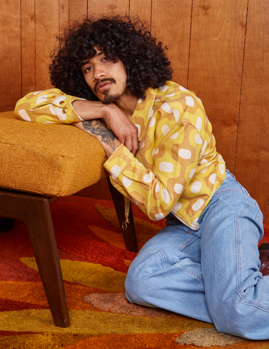 Jesse is wearing Jacquard Ricky Jacket in Yellow