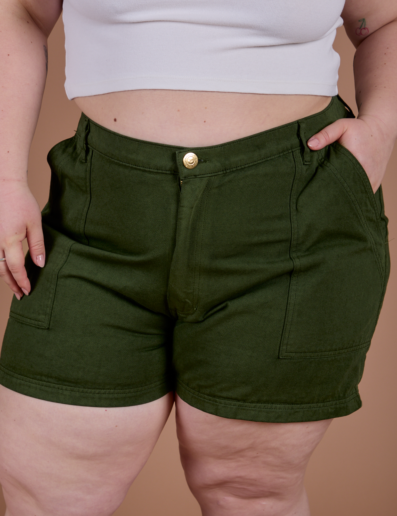 Classic Work Shorts in Evergreen front close up on Ashley