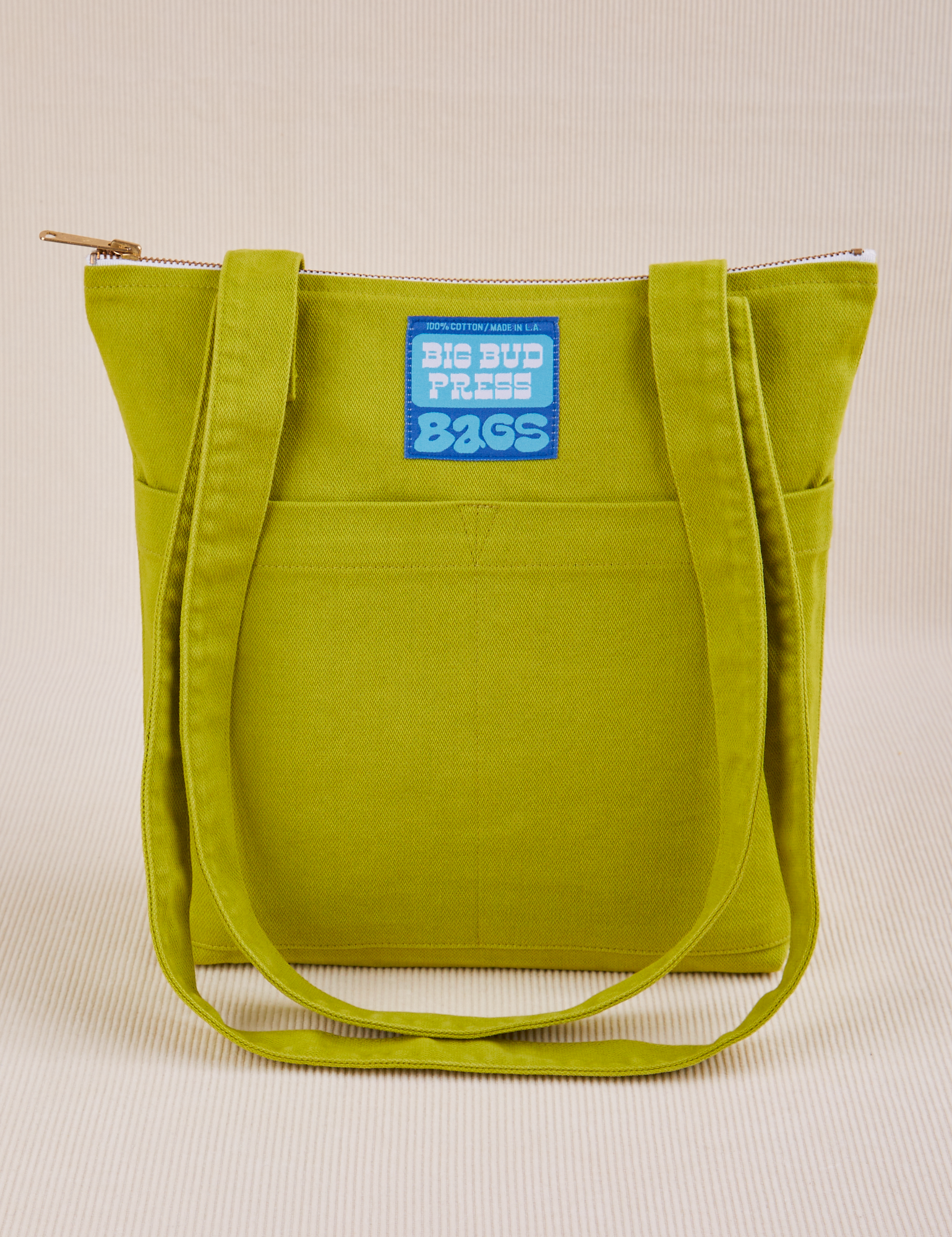 Over-Shoulder Zip Mini Tote in Gross Green