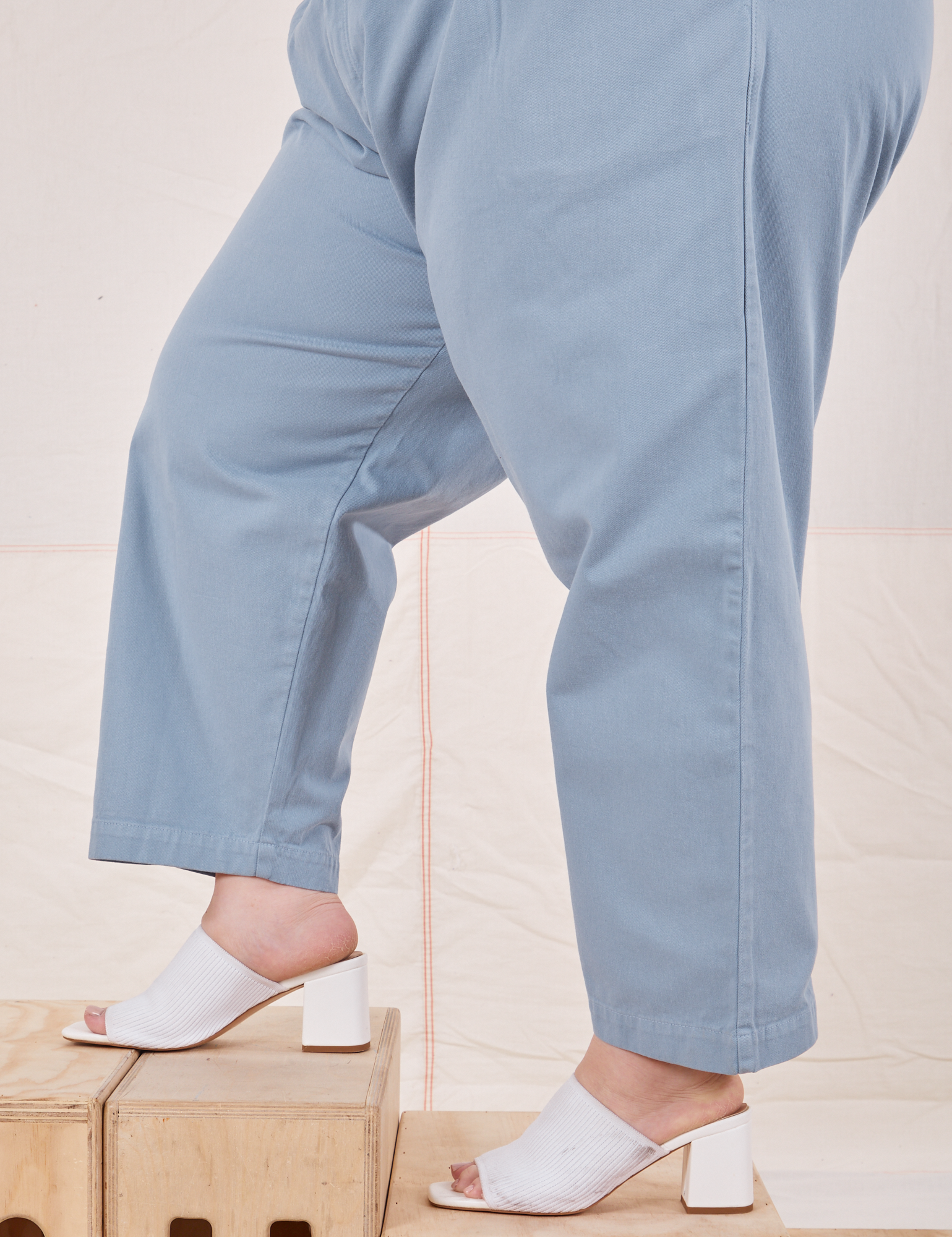 Heavyweight Trousers in Periwinkle pant leg close up on Ashley