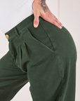 Heritage Trousers in Swamp Green side view close up on Jesse