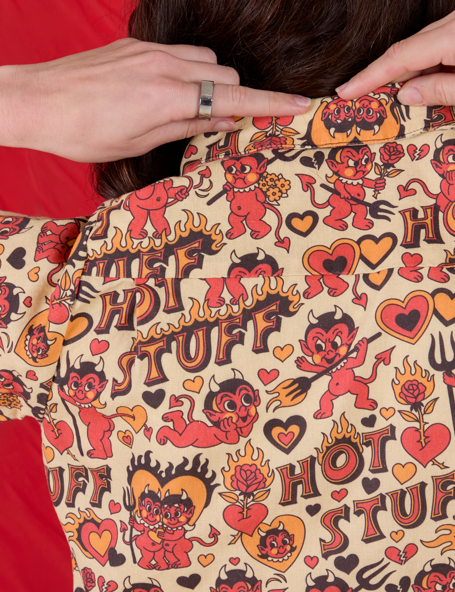 Hot Stuff Print Pantry Button-Up back close up on Alex