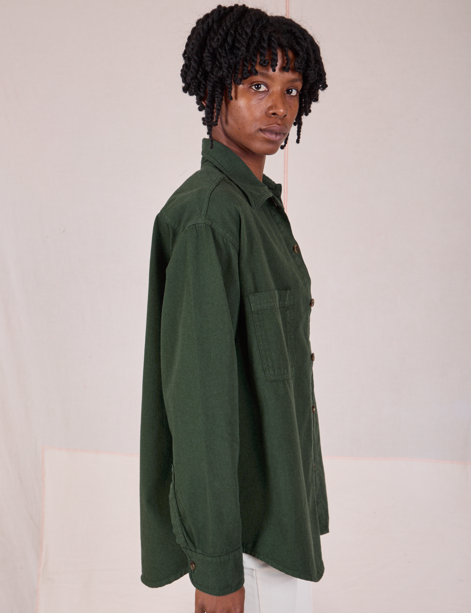 Side view of Twill Overshirt in Swamp Green on Cheyann