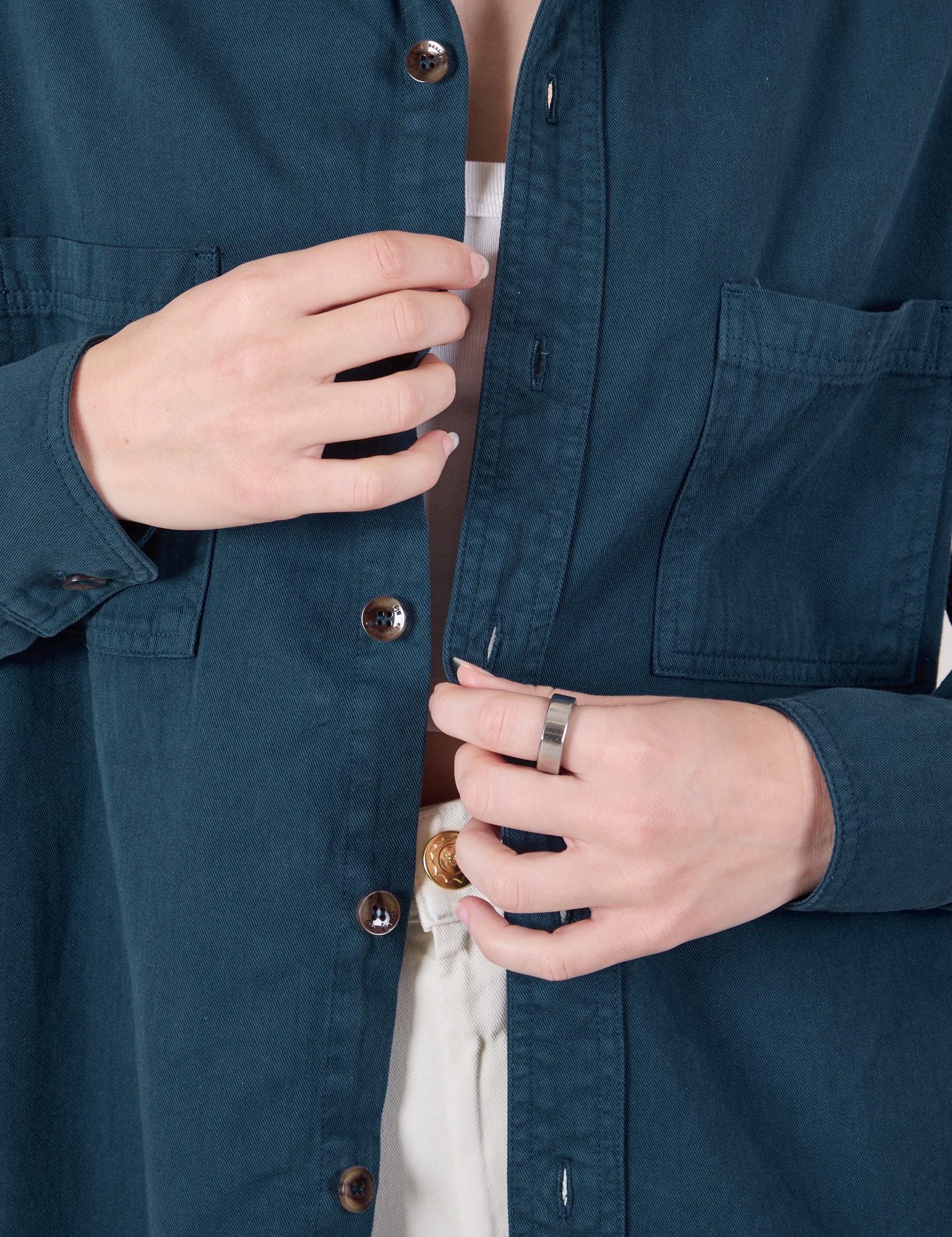 Twill Overshirt in Lagoon front close up on Alex