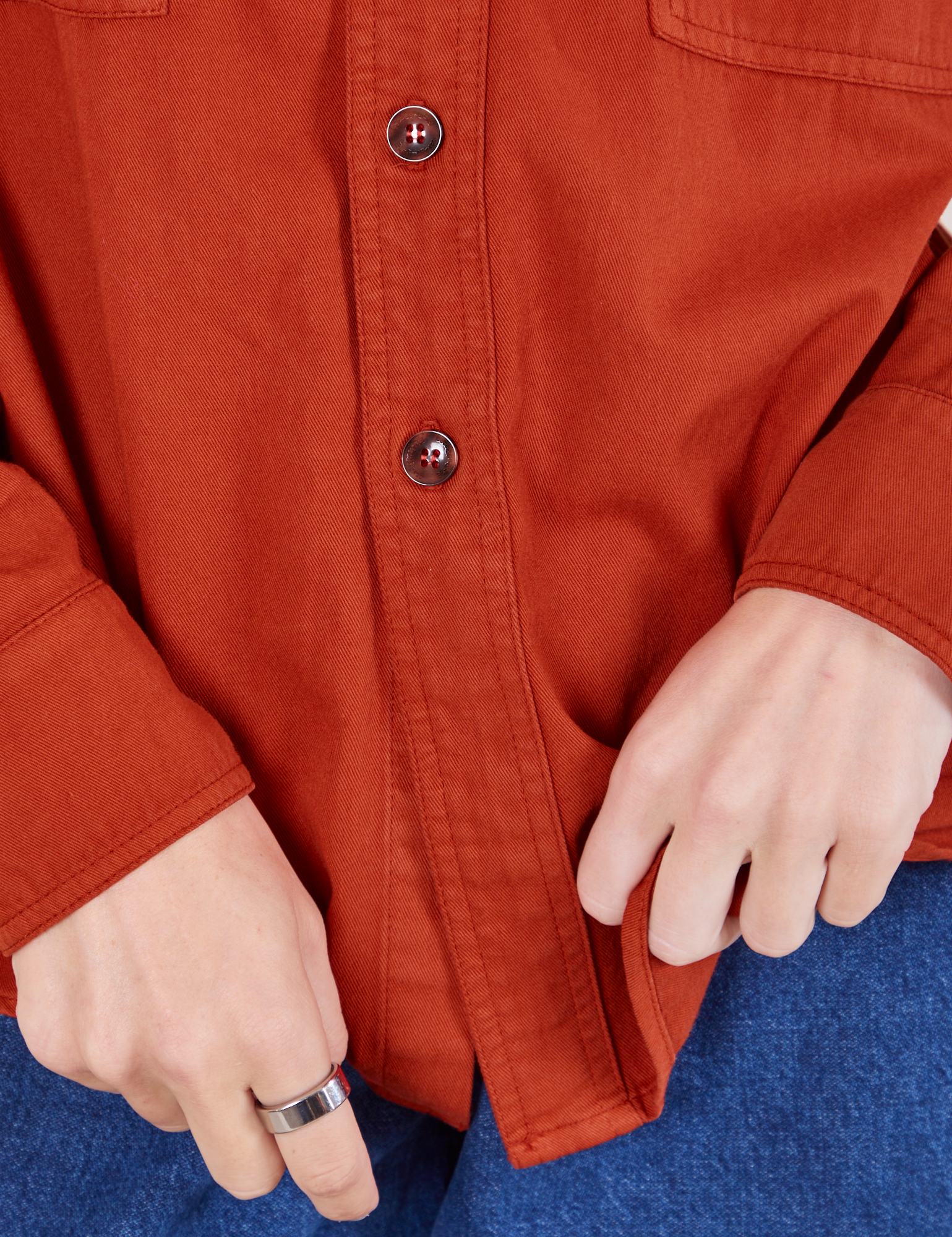 Oversize Overshirt in Paprika front close up on Alex