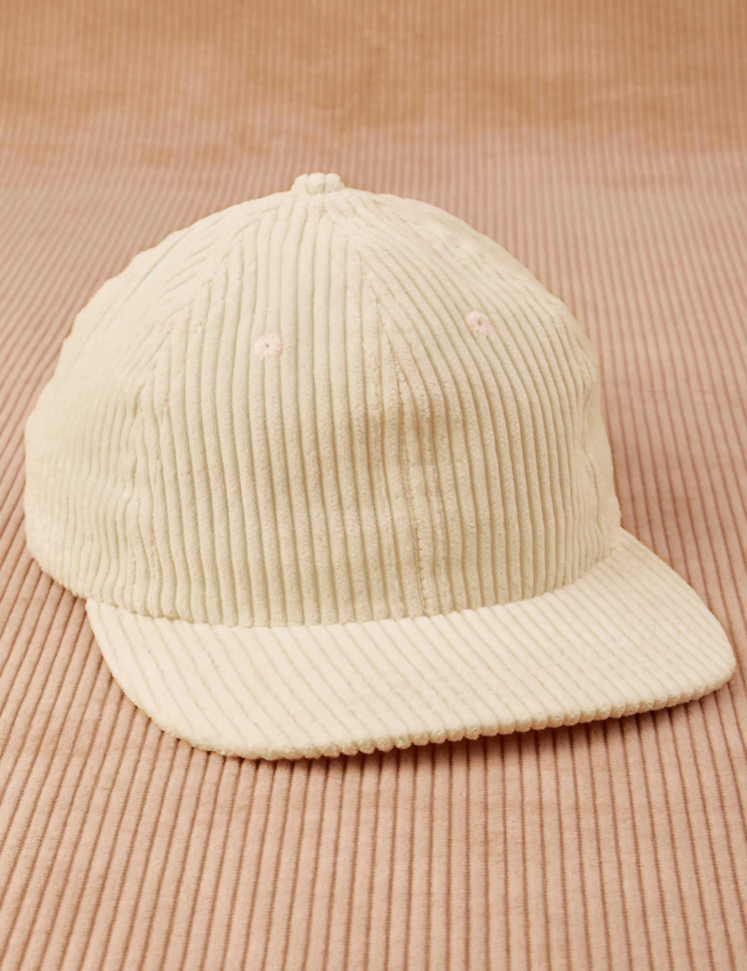 Dugout Corduroy Hat in Vintage Off-White