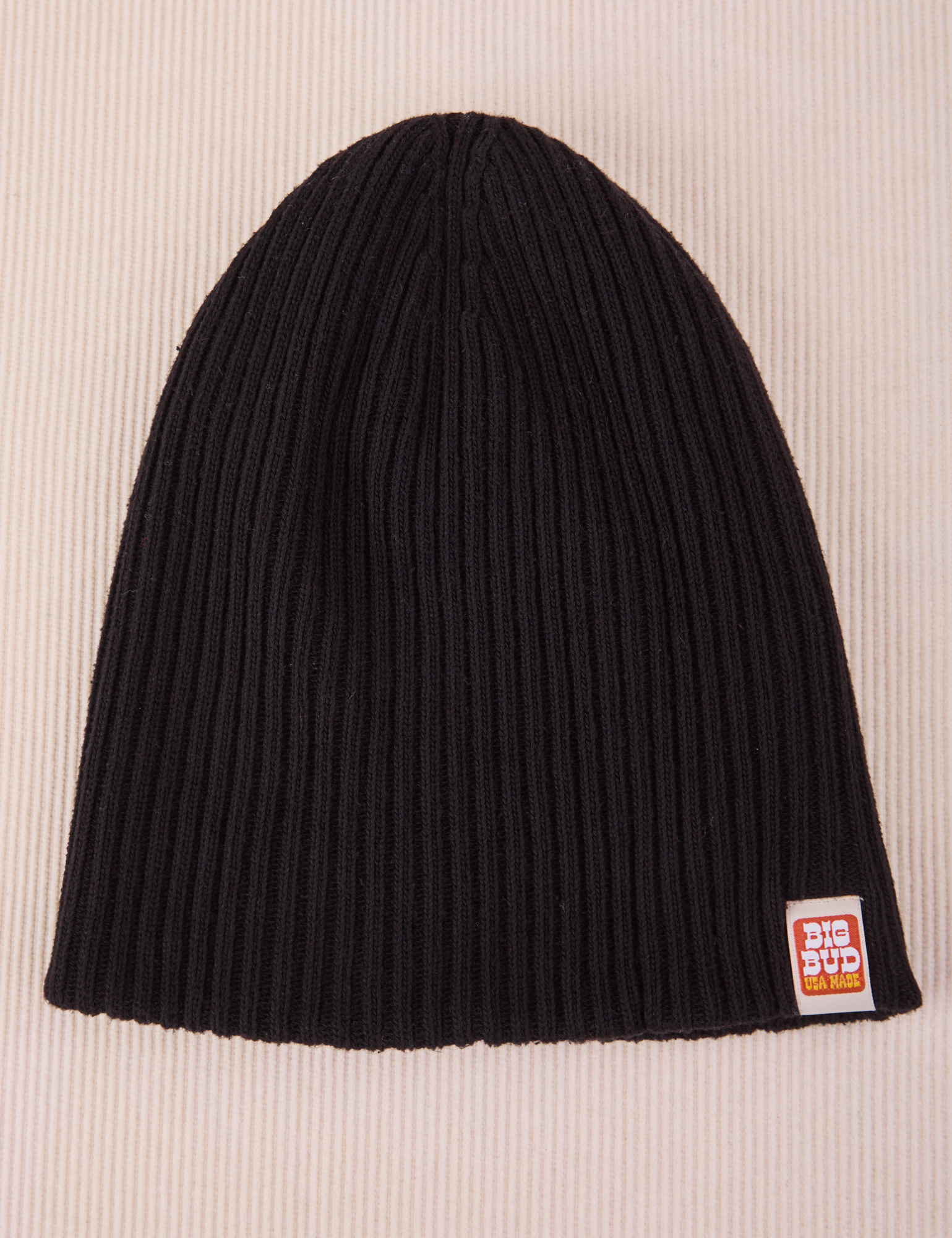 Ribbed Beanie in Basic Black