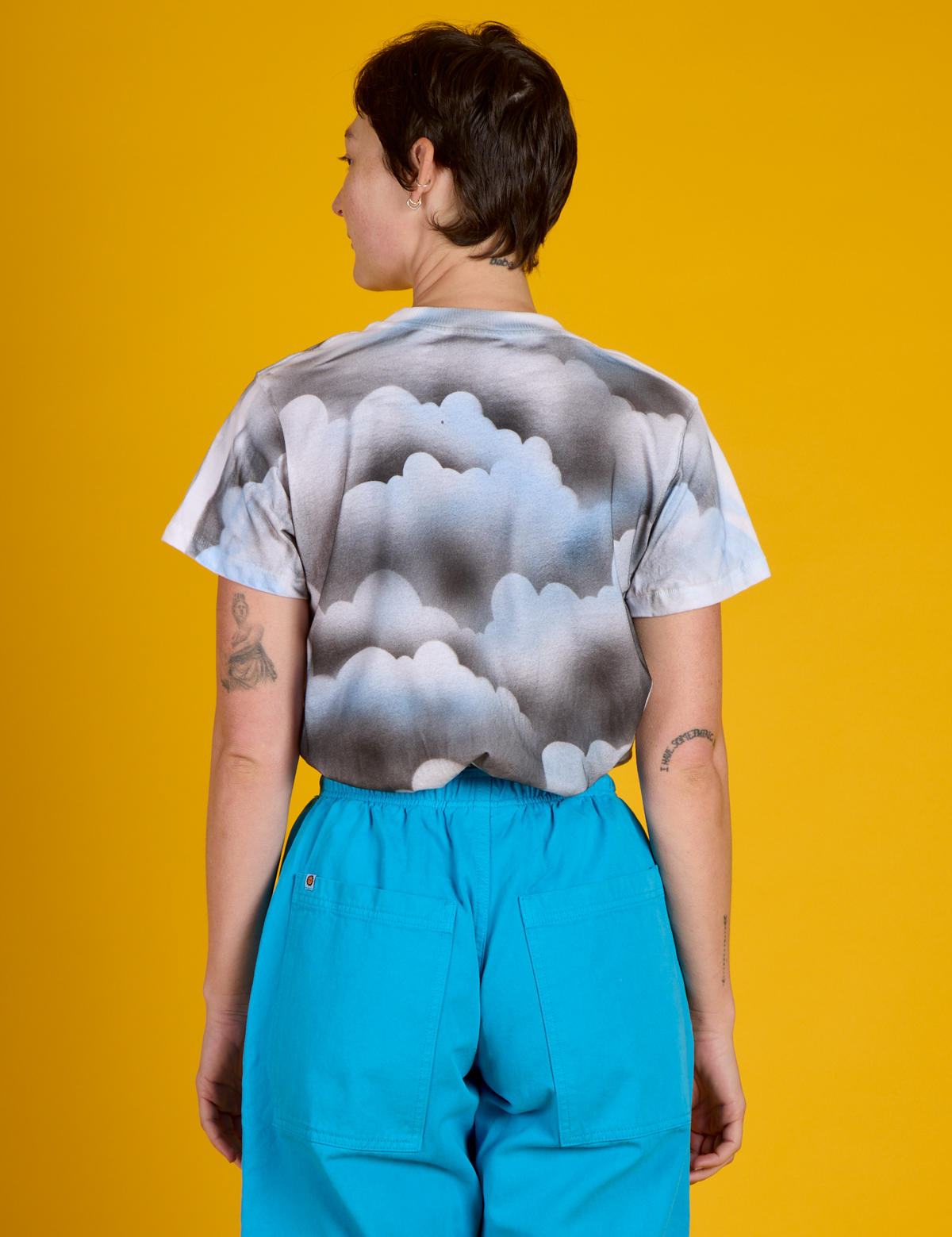Back view of the Dark Cloud &amp; Sky Airbrush Vintage Tee on Alex