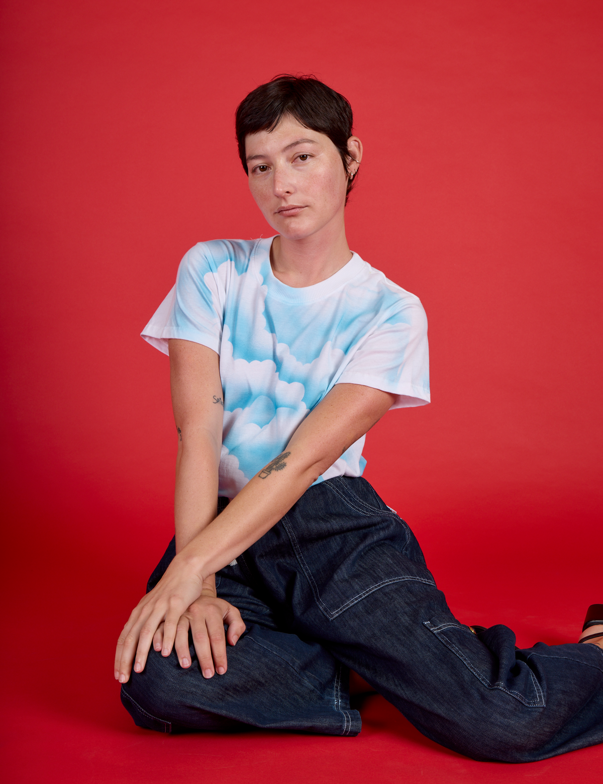 Alex in the Cloud Coverage Airbrush Vintage Tee