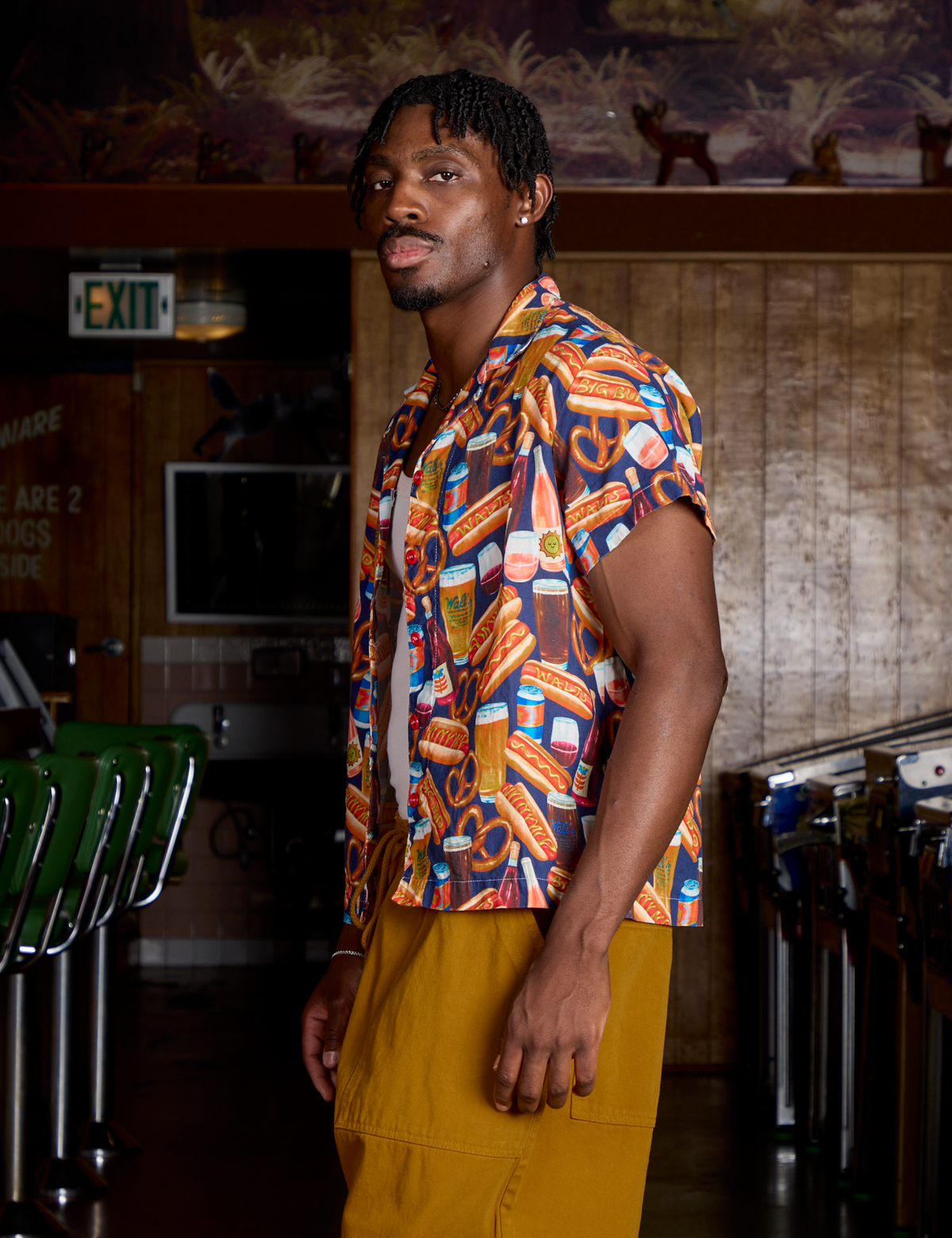 Hot Dogs &amp; Beer &amp; Wine &amp; Pretzels Pantry Button-Up