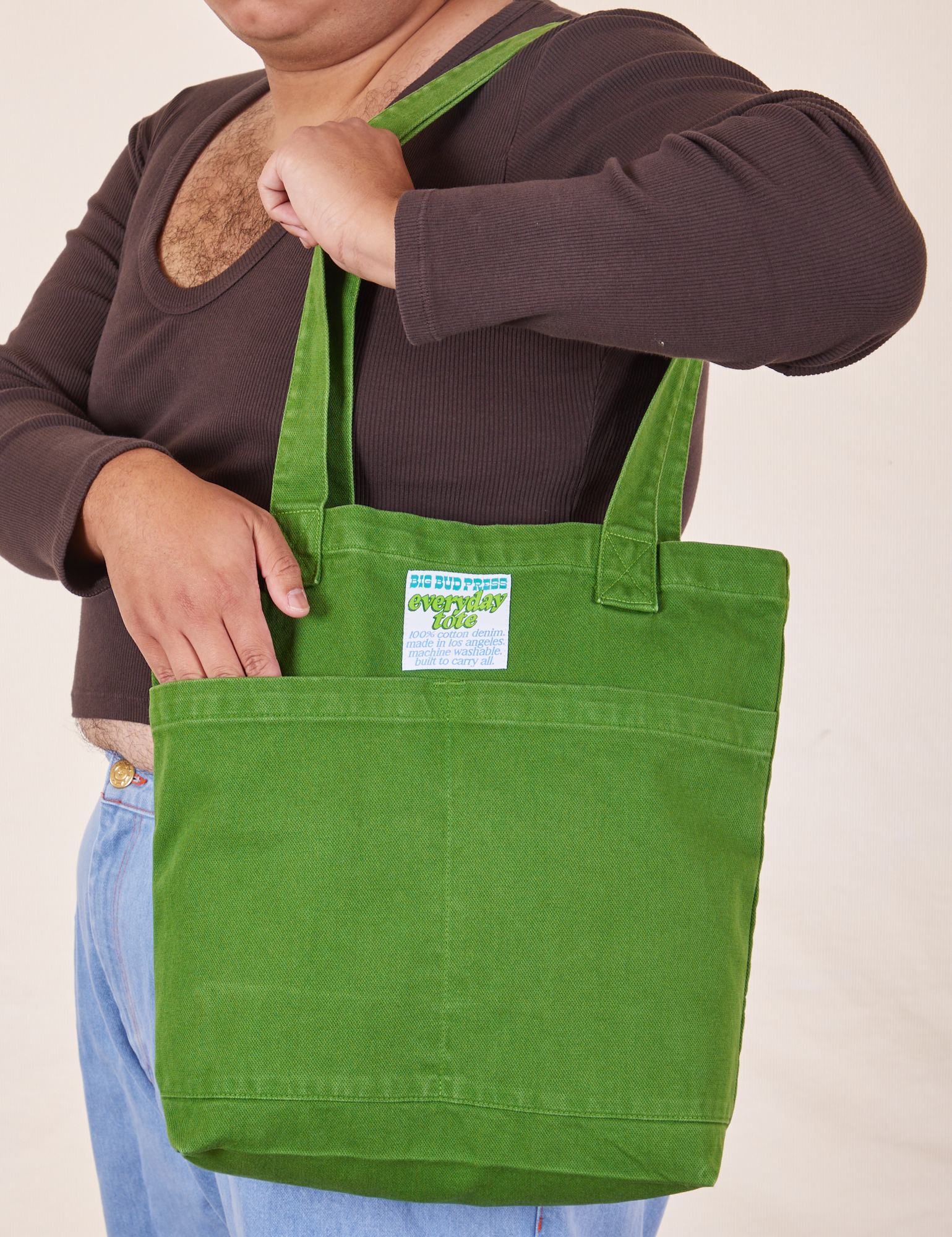 Everyday Tote Bag in Lawn Green worn by model