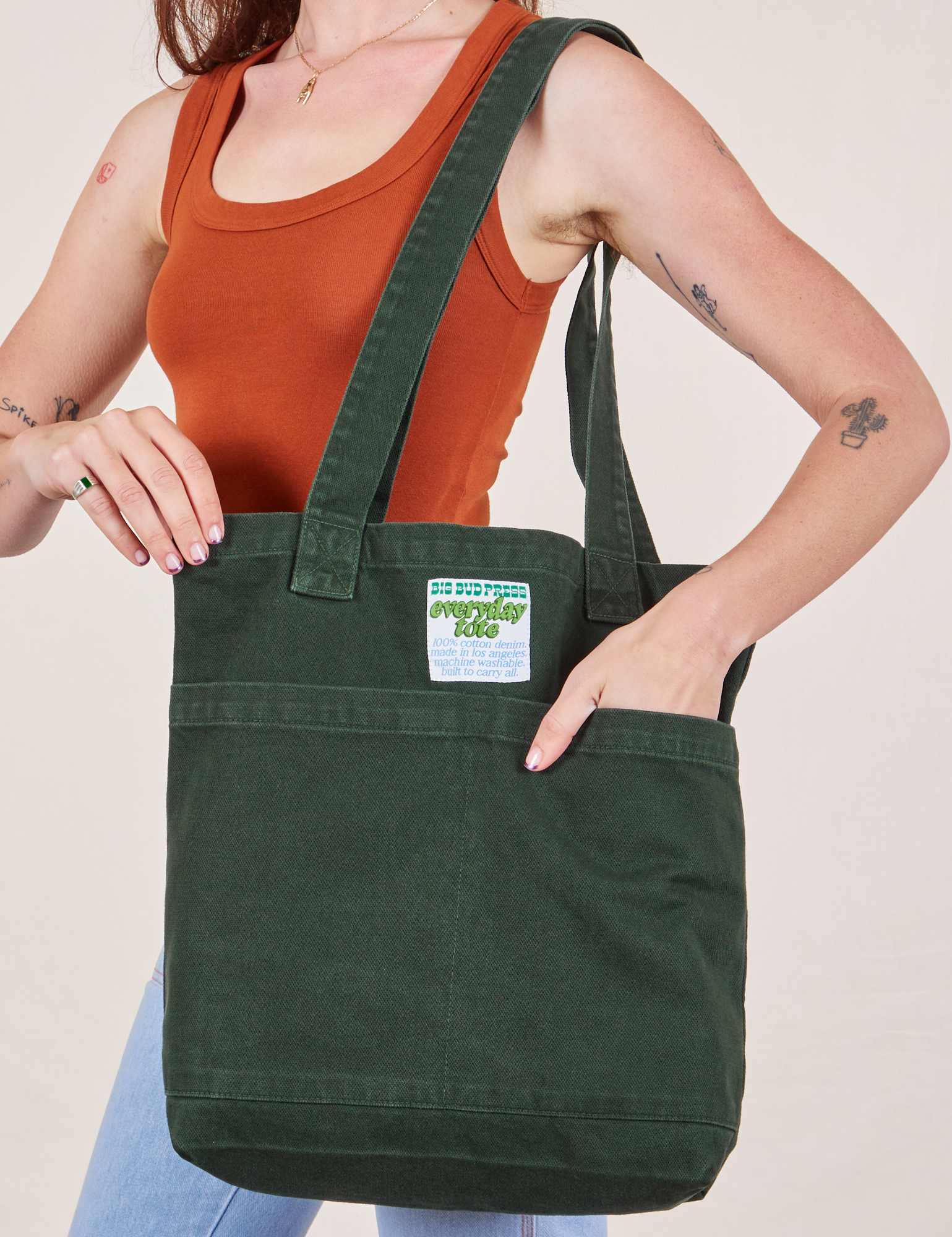 Everyday Tote Bag in Swamp Green worn by model